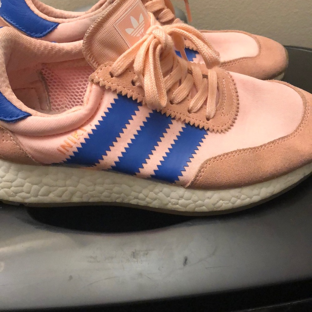 Adidas Iniki